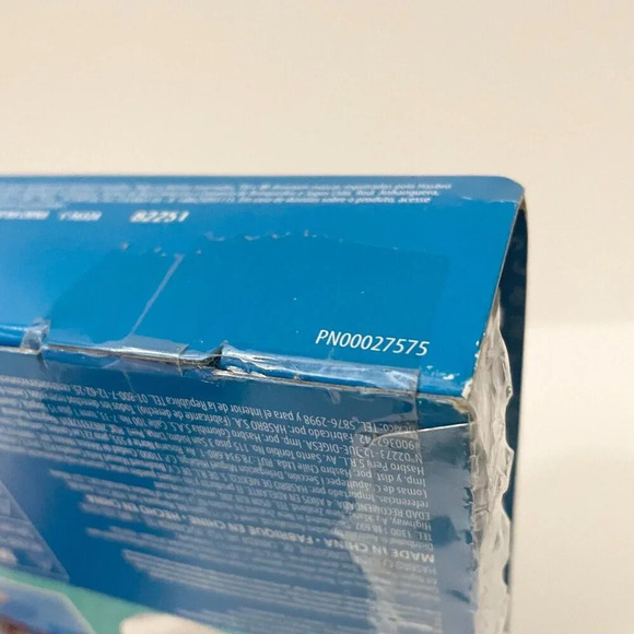 Littlest Pet Shop LPS Pets Reba Rosyfish Series 3 Damaged Box - Picture 14 of 16